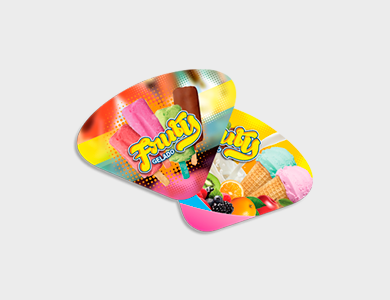 Ventarola Couchê 300g Verniz Total Frente e Verso 20x27cm - 4x1 - 250 unid